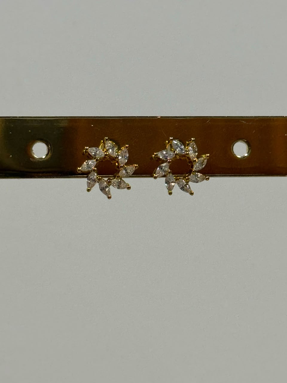 Aretes Aurora