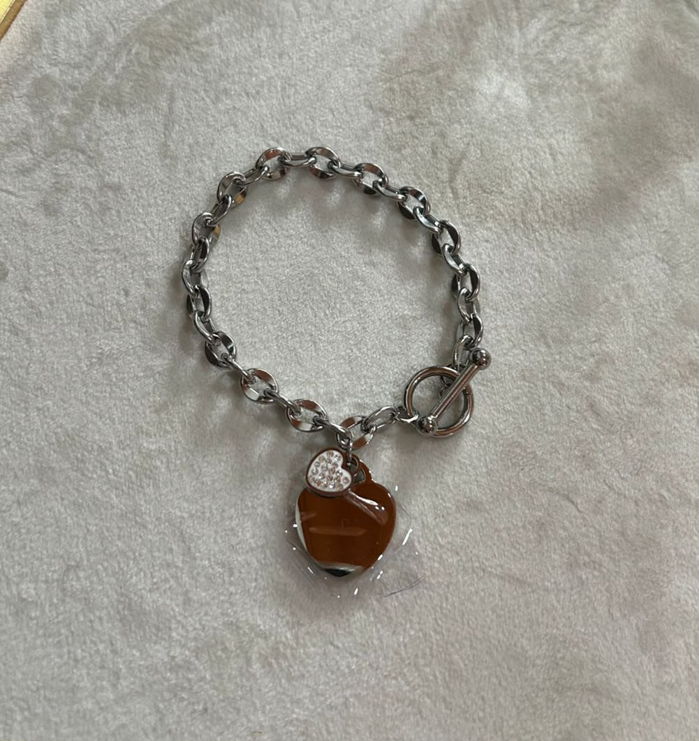Bracelet love