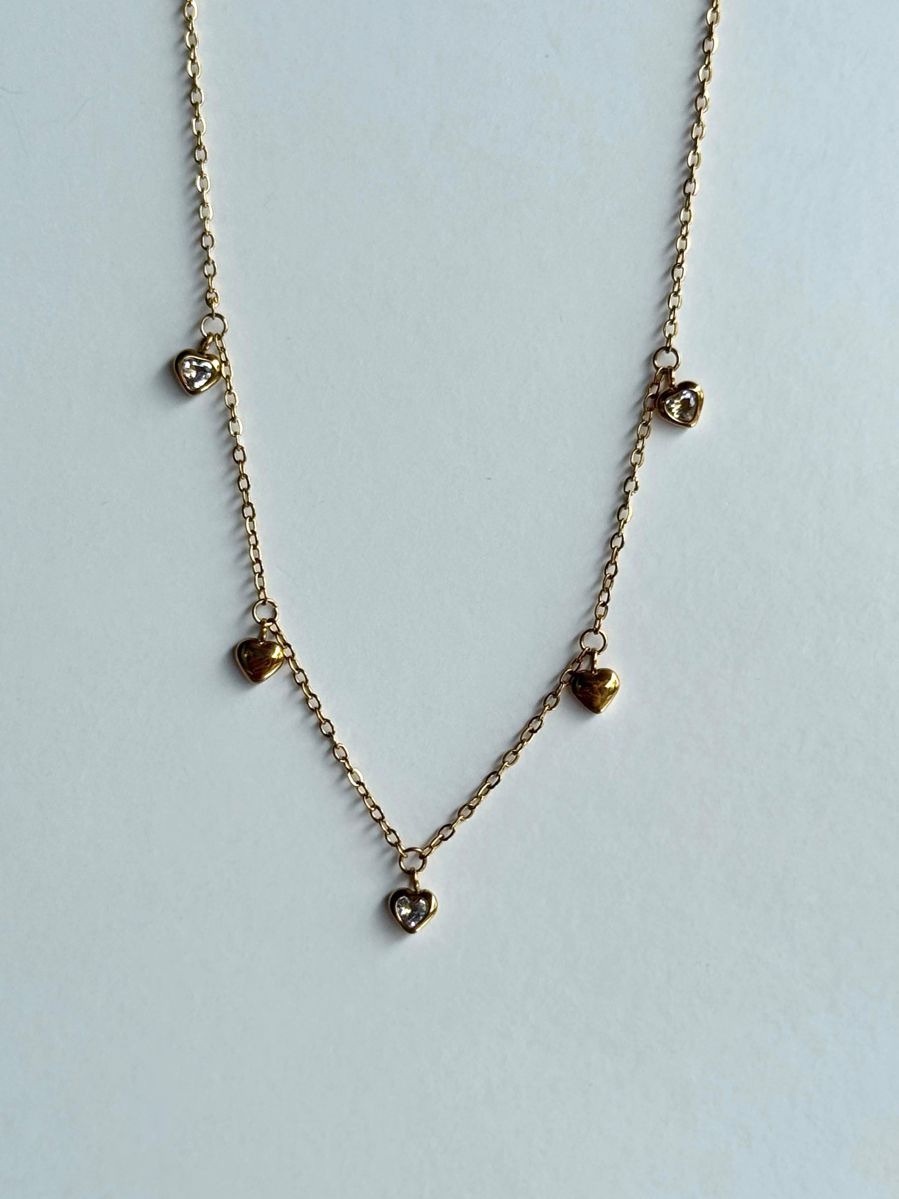 Collar Corazones Colgantes